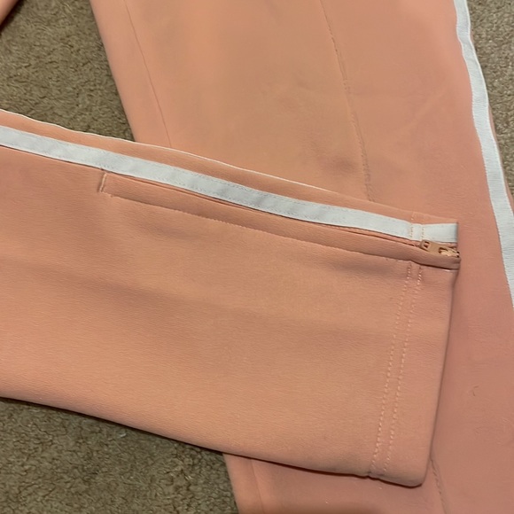 Adidas coral size small. Tapered ankle with zipper - Picture 6 of 6